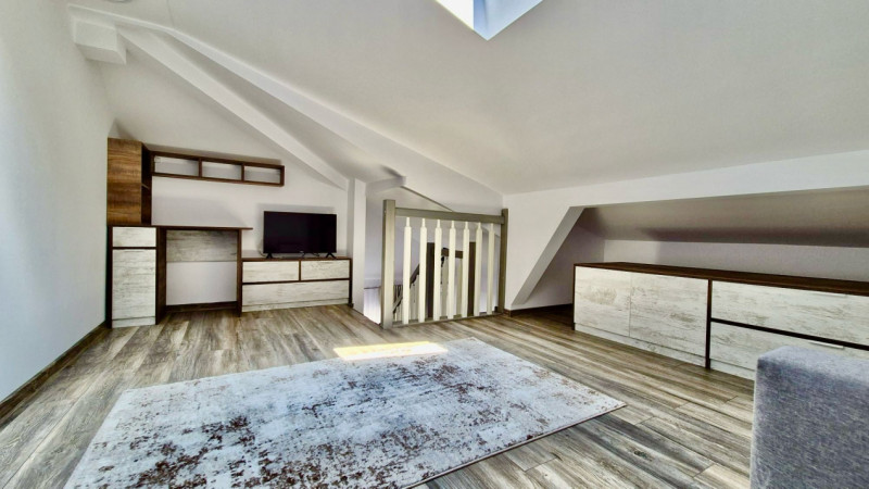 Apartament modern in Tractorul 