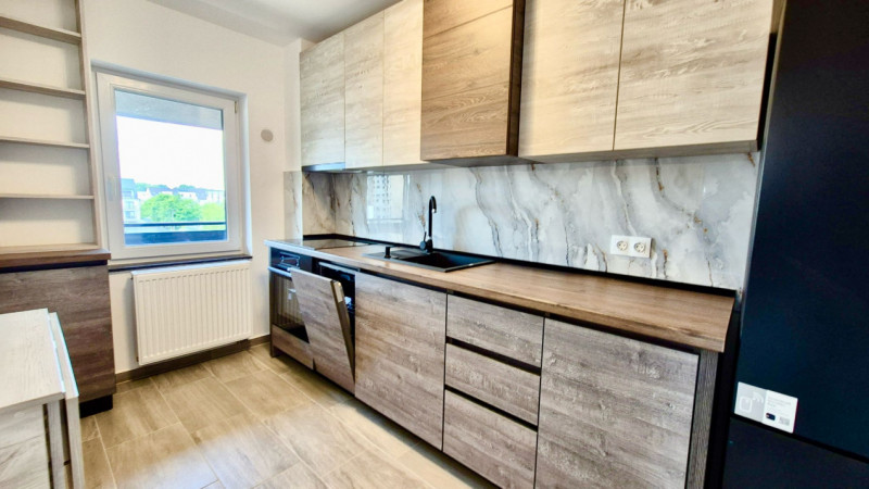 Apartament la mansarda in Tractorul