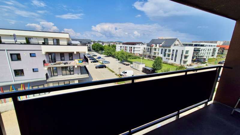 Apartament la mansarda in Tractorul