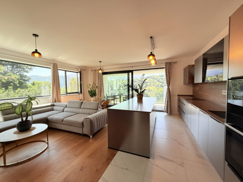 Apartament cu vedere panoramica – Complex Stejeris, Brasov, Drumul Poienii