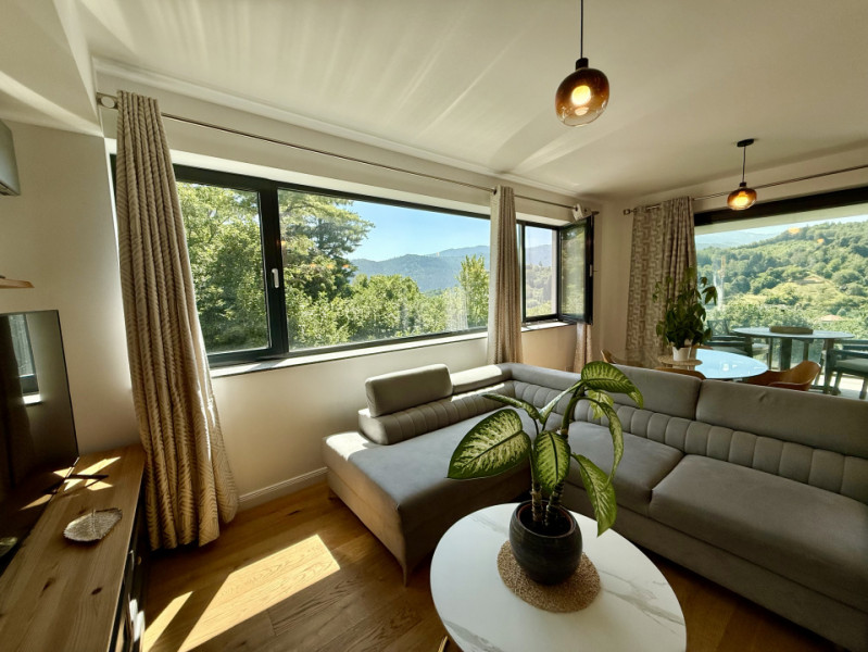 Apartament cu vedere panoramica – Complex Stejeris, Brasov, Drumul Poienii