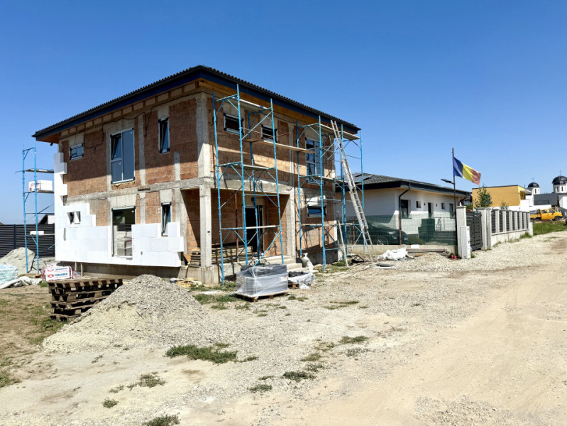 O casa gandita pentru familii care traiesc altfel. Si aleg altfel.