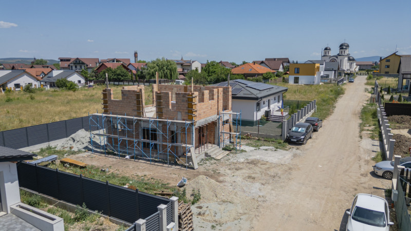 O casa gandita pentru familii care traiesc altfel. Si aleg altfel.