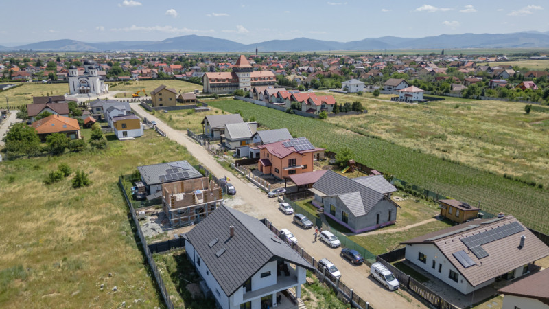 O casa gandita pentru familii care traiesc altfel. Si aleg altfel.