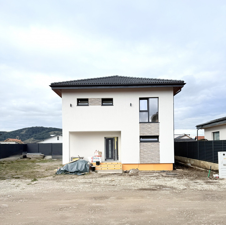 O casa gandita pentru familii care traiesc altfel. Si aleg altfel.