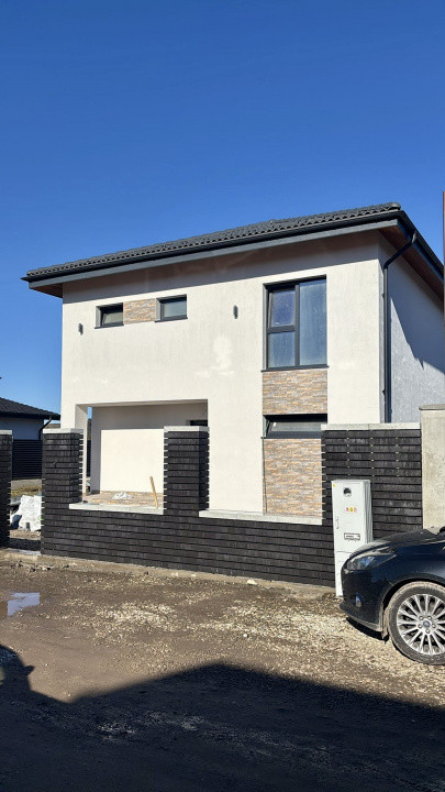 Casa individuala | zona exclusivista | utilitati complete | curent trifazic