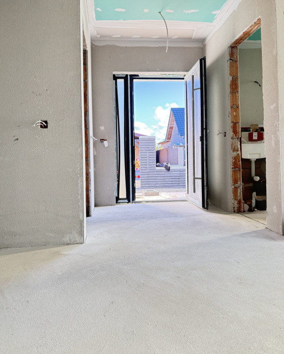 Casa individuala | zona exclusivista | utilitati complete | curent trifazic