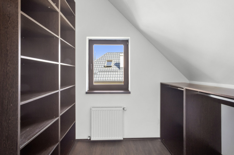 Casa cocheta intr-un cartier cu farmec istoric,  constructie 2015