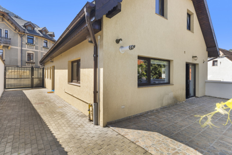 Casa cocheta intr-un cartier cu farmec istoric,  constructie 2015