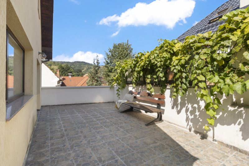 Casa cocheta intr-un cartier cu farmec istoric,  constructie 2015