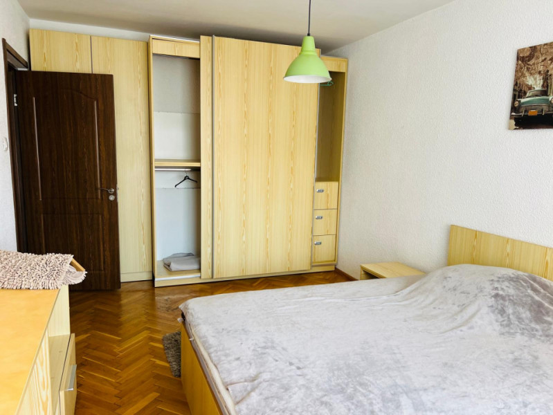 Apartament spatios, mobilat si utilat pe Bulevardul Grivitei
