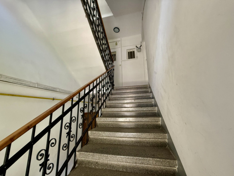 Locatie premium! Apartament 2 camere, suprafata generoasa –Centrul Vechi, Brasov
