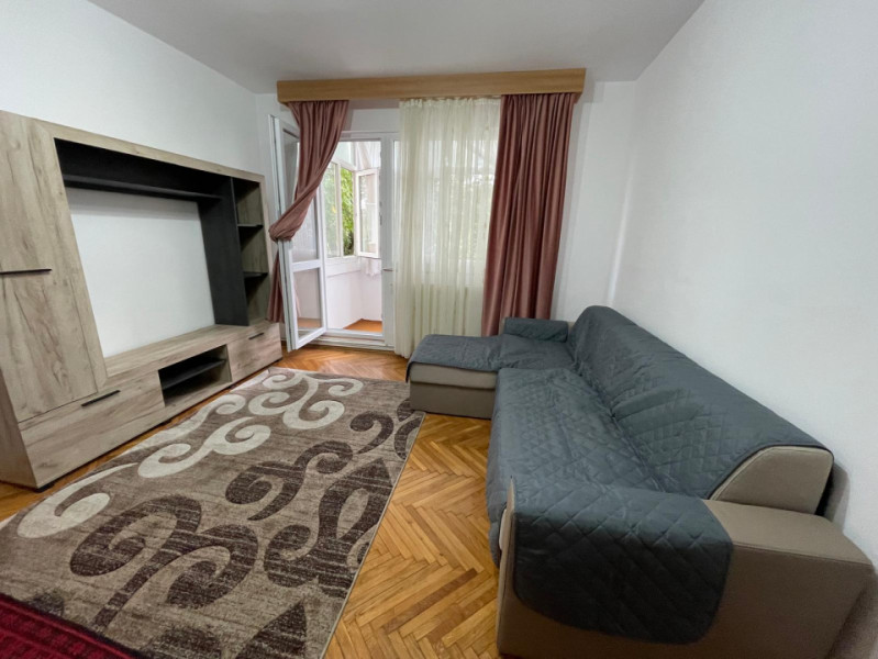 Apartament 2 camere in Centrul Civic
