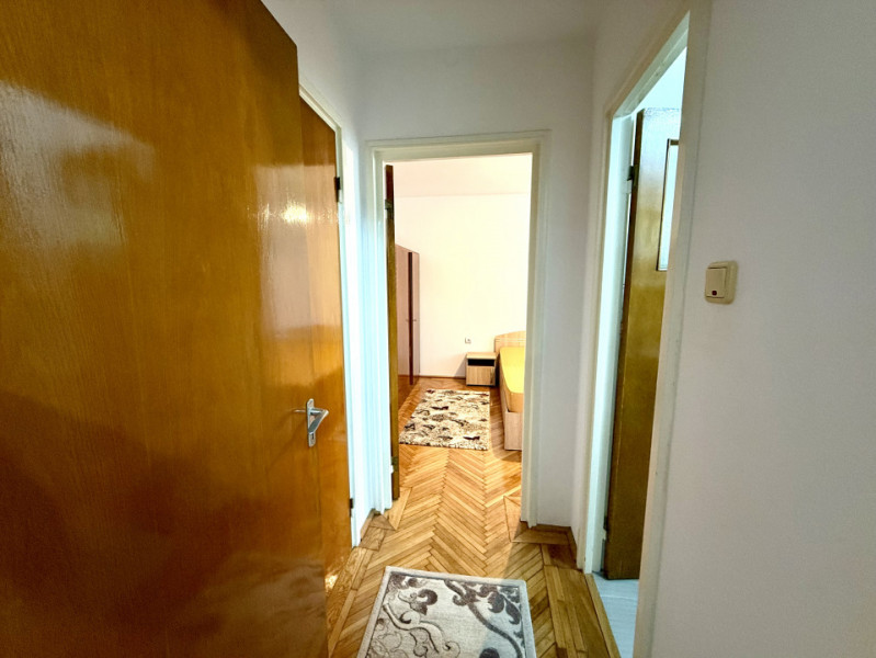 Apartament 2 camere in Centrul Civic