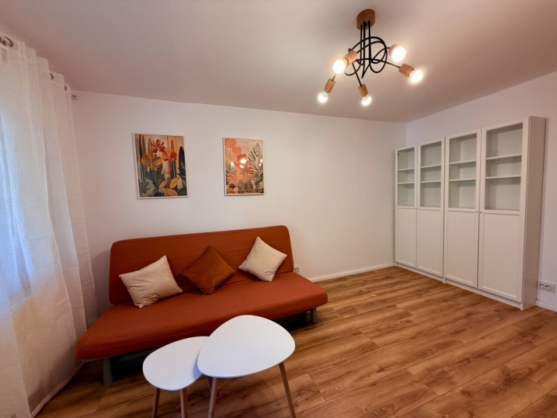 Apartament 2 camere- zona buna- prima inchiriere