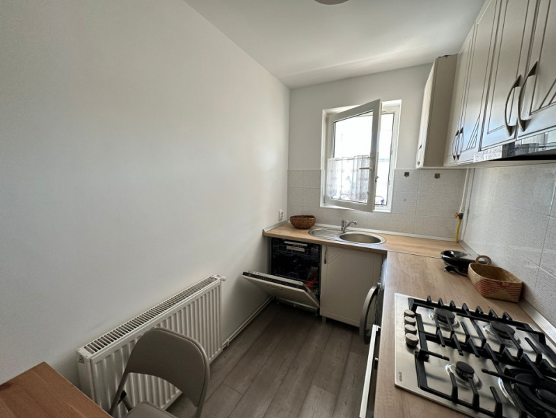 Apartament cu 3 camere, in cartierul Astra