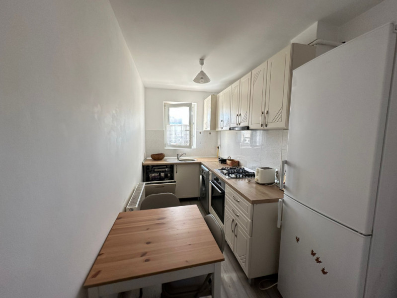 Apartament cu 3 camere, in cartierul Astra