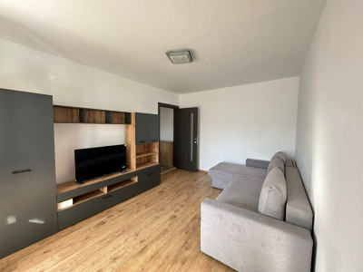 Apartament cu 3 camere, in cartierul Astra
