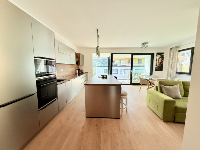 Apartament cu vedere panoramica – Complex Stejeris, Brasov, Drumul Poienii