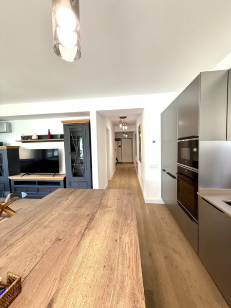 Apartament cu vedere panoramica – Complex Stejeris, Brasov, Drumul Poienii