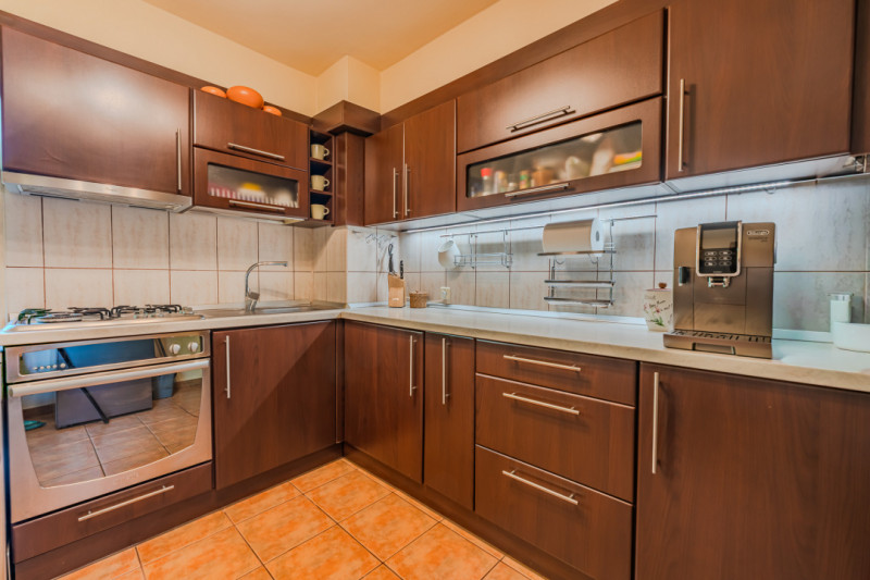 Apartament cozy, 4 camere, Racadau - pietonala