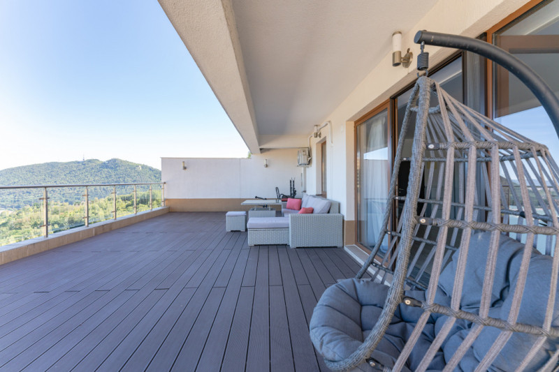Seasons Residence – Smart-home cu terasă și vedere panoramica
