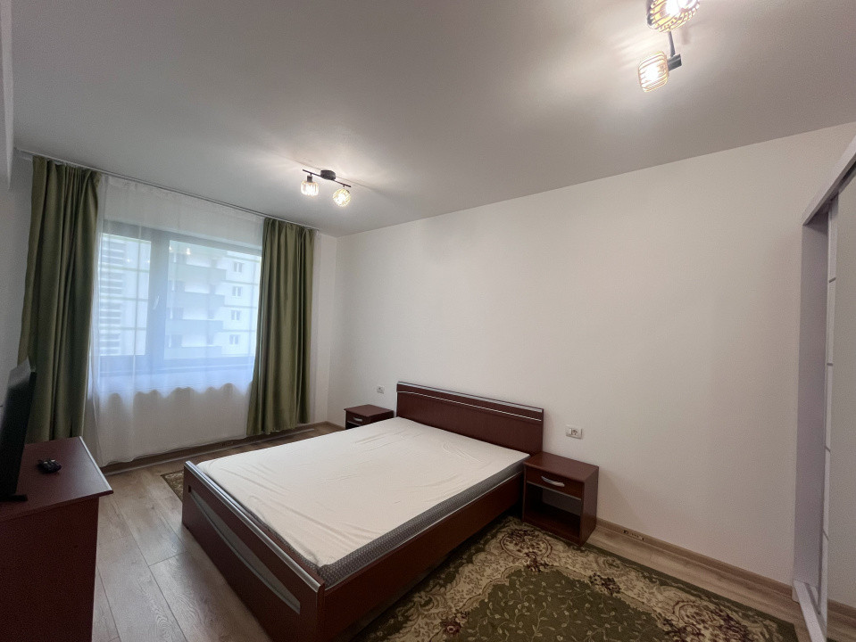 Apartament cu 2 camere în Tractorul 
