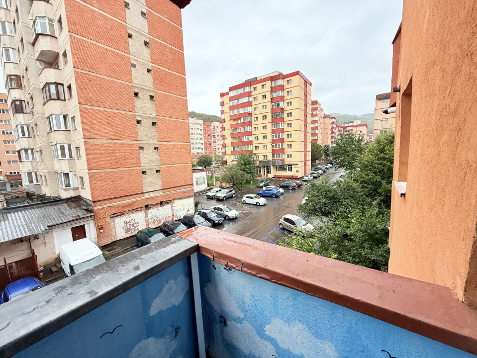 Se inchiriaza garsoniera Racadau 