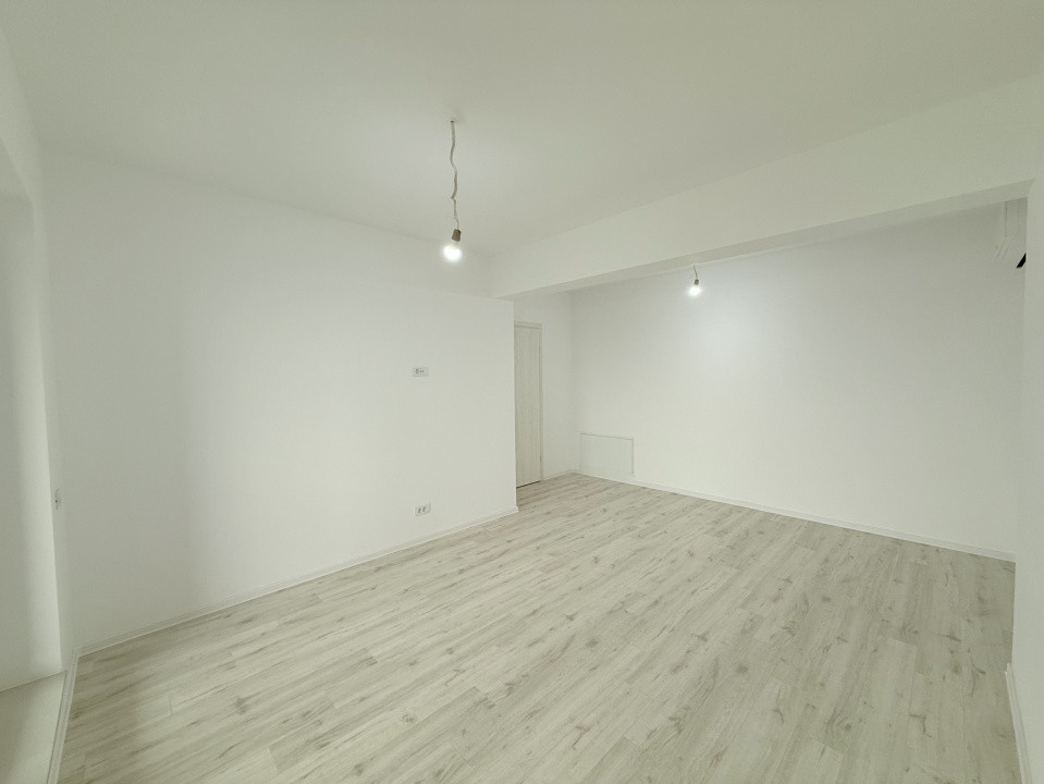 Liniste, lumina si confort intr-un apartament nou-nout – Tractorul, Brasov