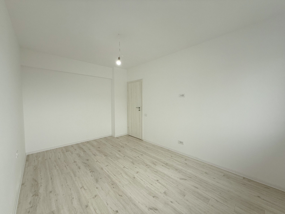 Liniste, lumina si confort intr-un apartament nou-nout – Tractorul, Brasov
