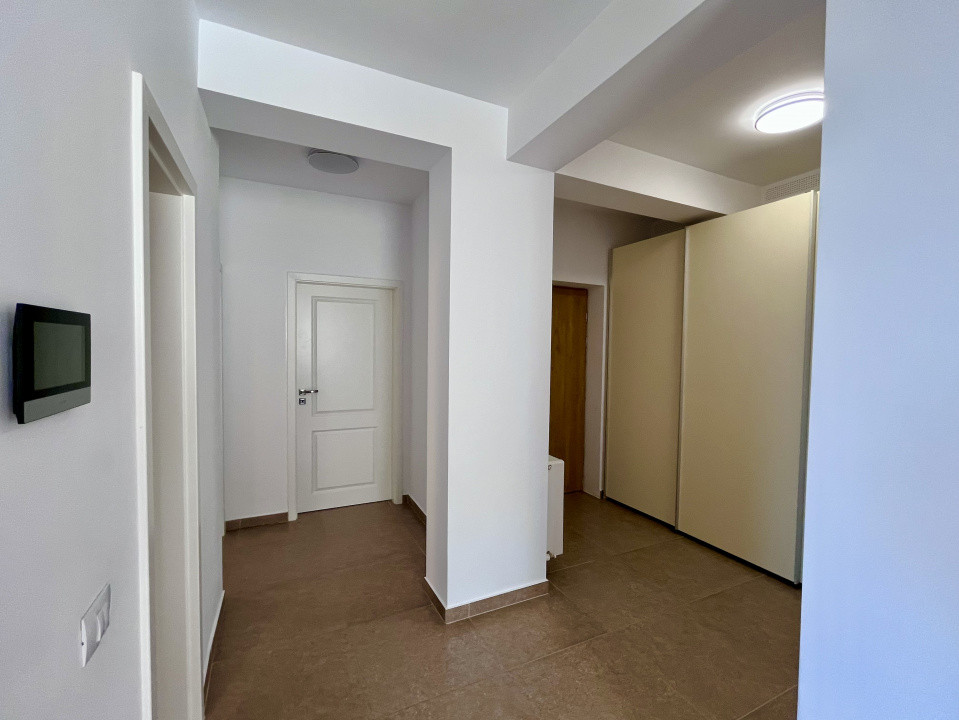 Apartament cu 3 camere in zona Centrala
