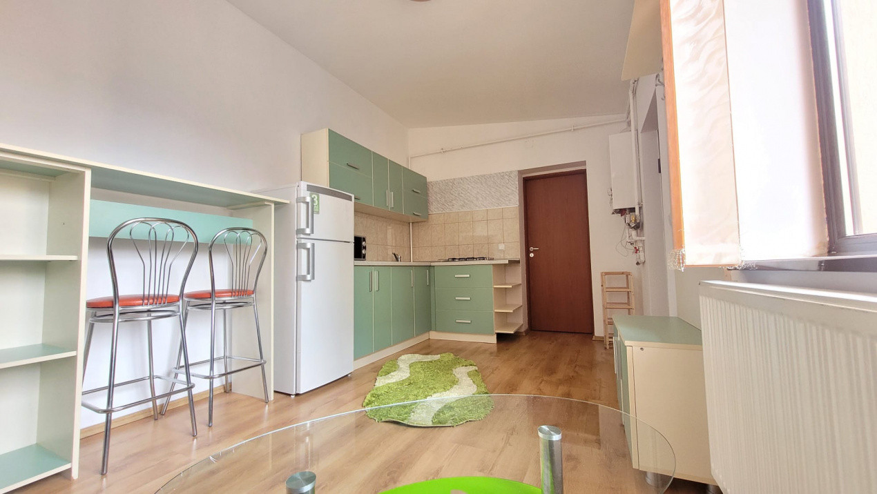 Garsoniera in zona liceului Saguna