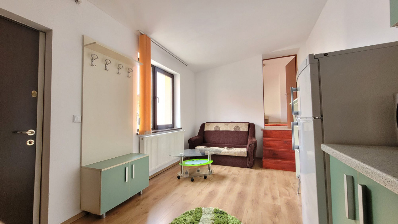 Garsoniera in zona liceului Saguna