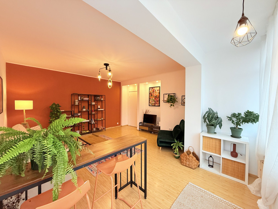 Apartament 2 camere, luminos si primitor – zona centrala, Alexandru Ioan Cuza