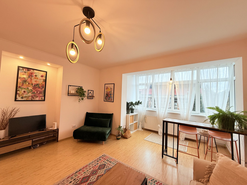 Apartament 2 camere, luminos si primitor – zona centrala, Alexandru Ioan Cuza