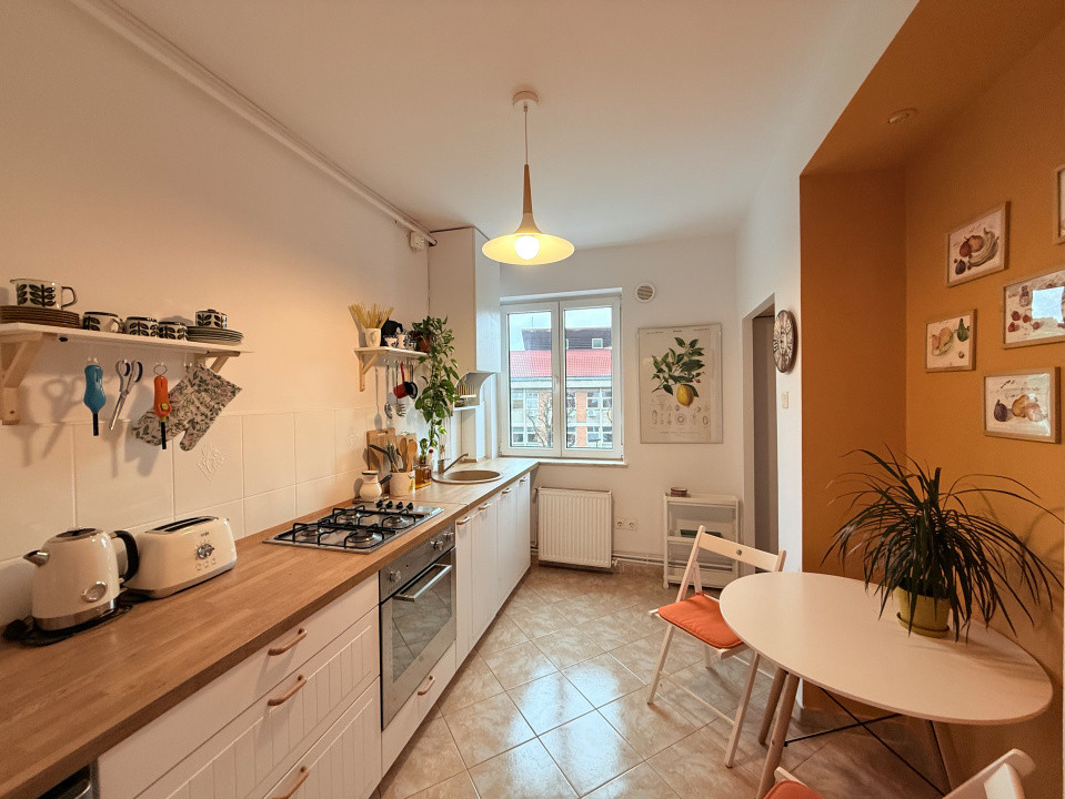 Apartament 2 camere, luminos si primitor – zona centrala, Alexandru Ioan Cuza