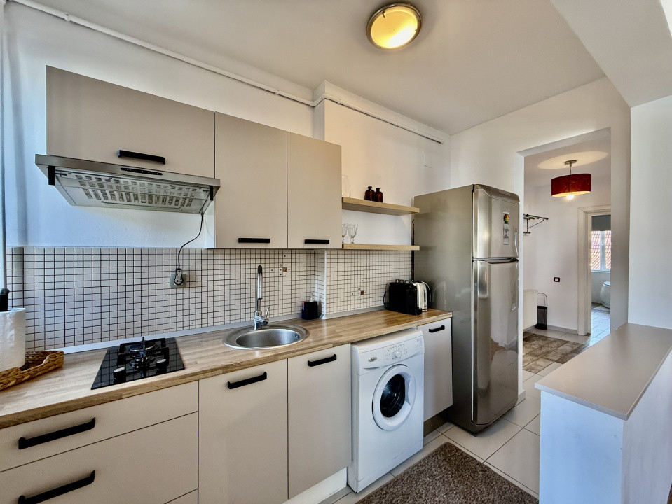 Locatie premium! Apartament 2 camere, suprafata generoasa –Central, Brasov