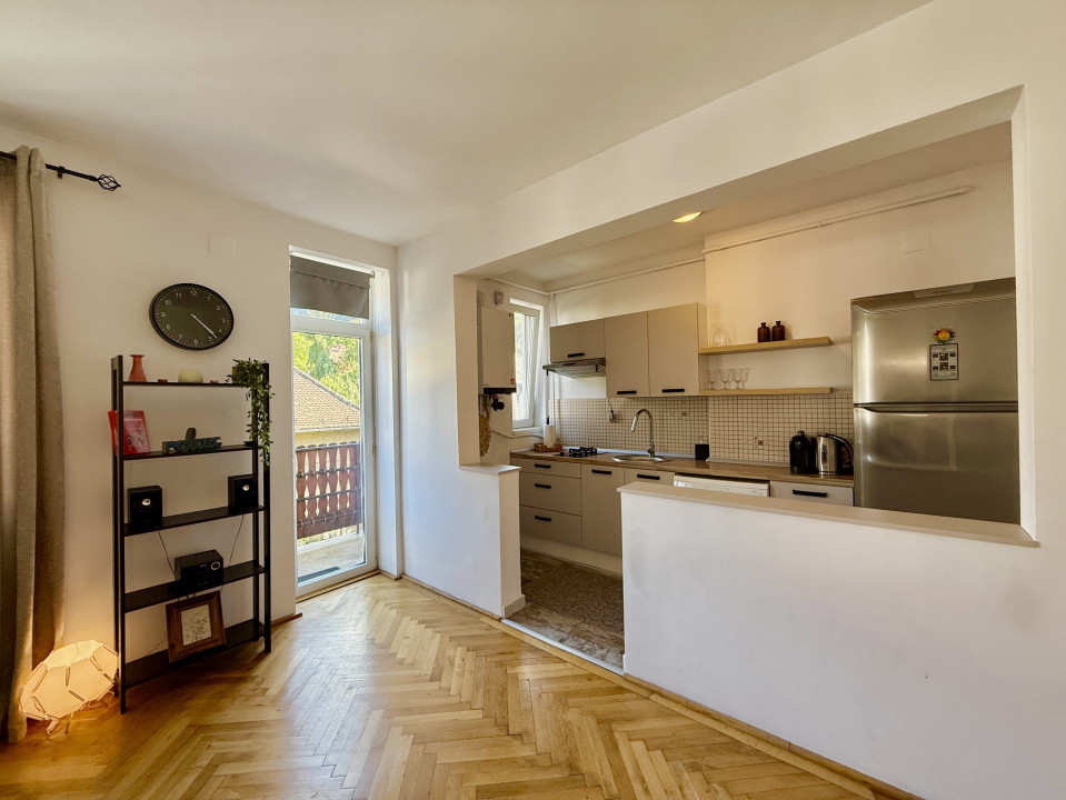 Locatie premium! Apartament 2 camere, suprafata generoasa –Central, Brasov