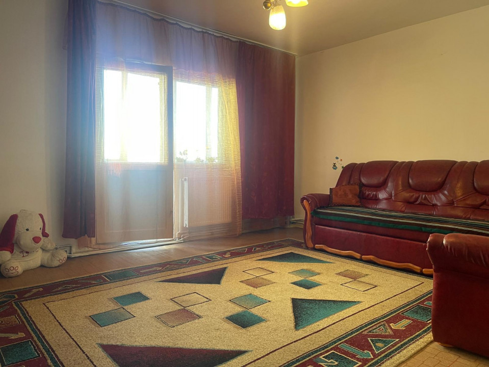 Apartament de 3 camere, situat pe Carpaților! 