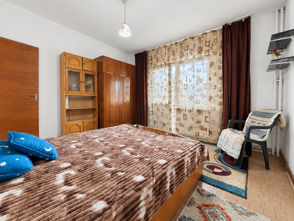 Apartament de 3 camere, situat pe Carpaților