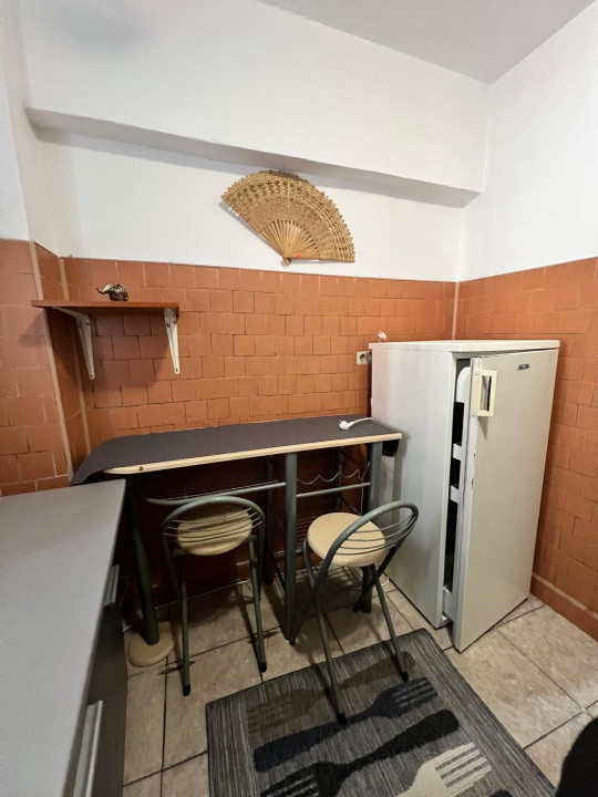 Apartament de 2 camere, situat in cartierul Scriitorilor
