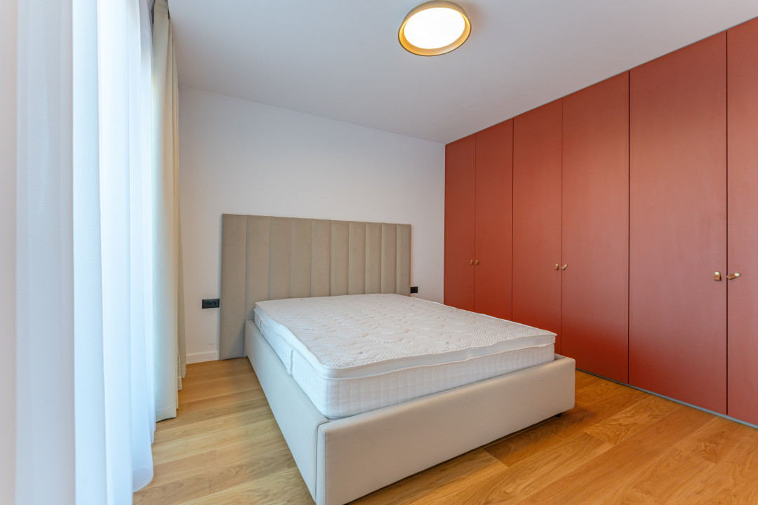 Penthouse de lux cu jacuzzi și vedere spectaculoasă spre Tâmpa