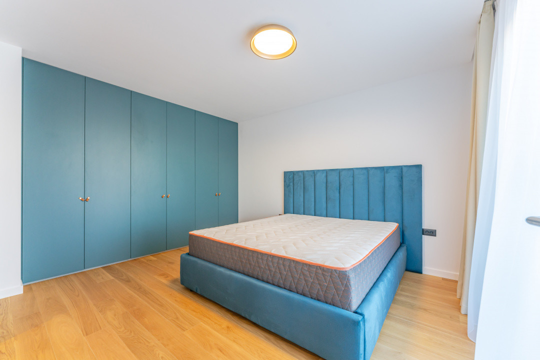 Penthouse de lux cu jacuzzi și vedere spectaculoasă spre Tâmpa