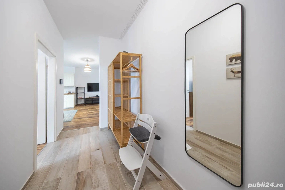 Apartament modern cu 3 camere in zona centrala - langa padure 