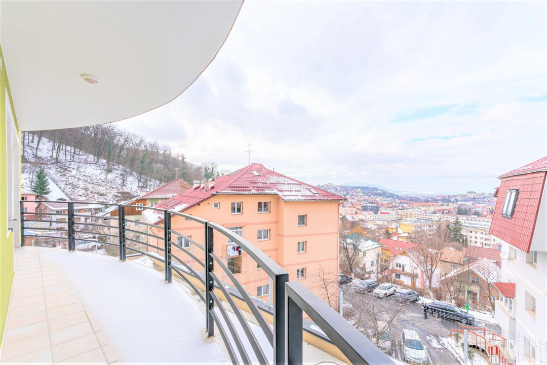 Apartament cu 3 camere in zona Centrala