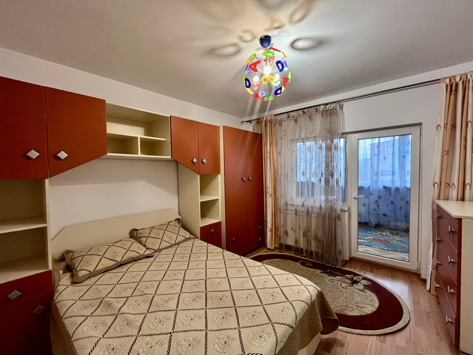 Apartament cu 2 camere pe Calea București 
