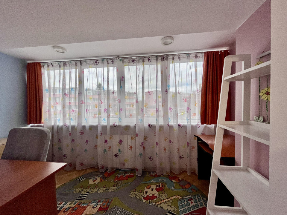 Apartament cu 2 camere pe Calea București 