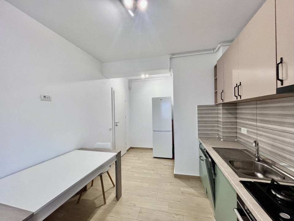 Apartament cochet cu 2 camere în Tractorul