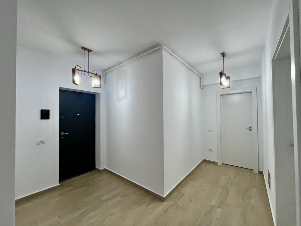 Apartament cochet cu 2 camere în Tractorul