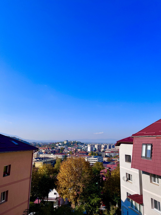 Apartament cu 3 camere in zona Centrala